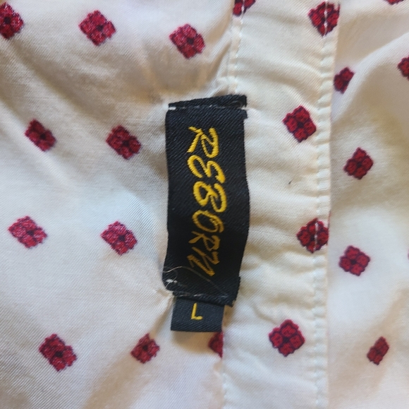 Reborn Flowy white shirt with red and pasley at th - Picture 4 of 4